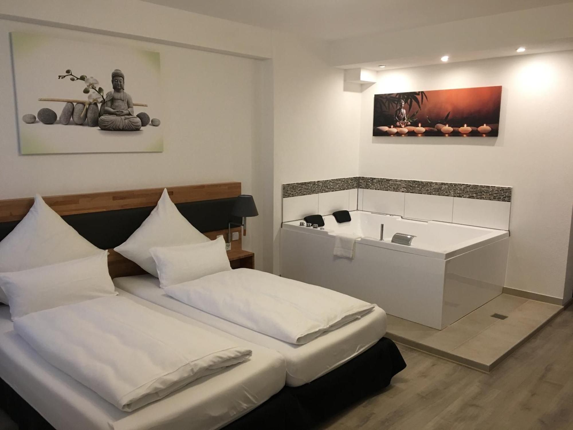 Hotel In Laisen Reutlingen Camera foto